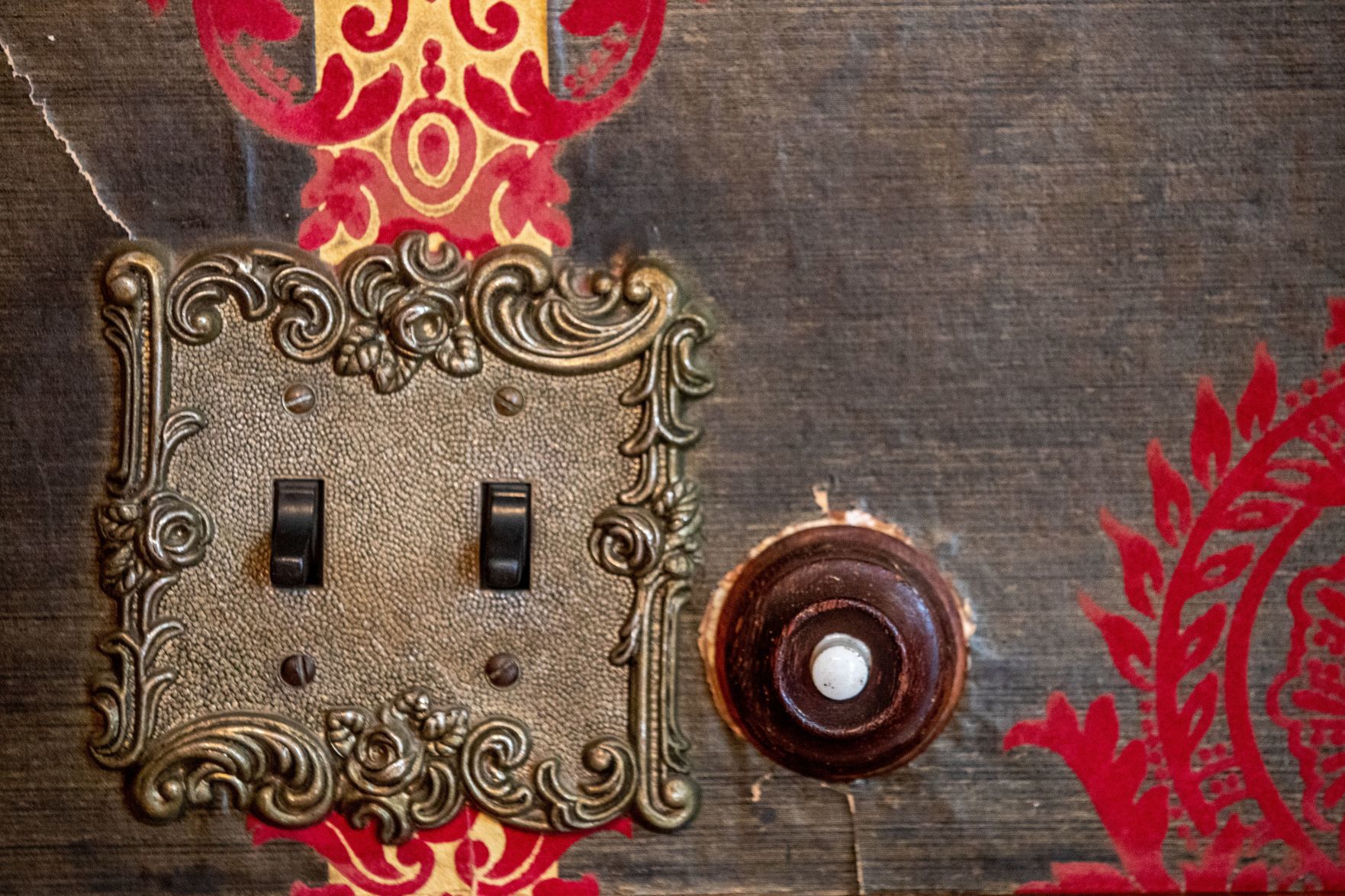 Zabriskie house servant buzzer